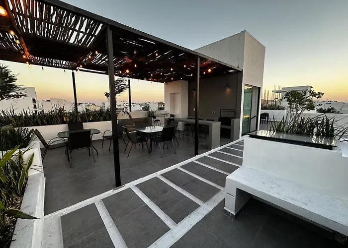 Live Coco - Boutique & Rooftop 4*