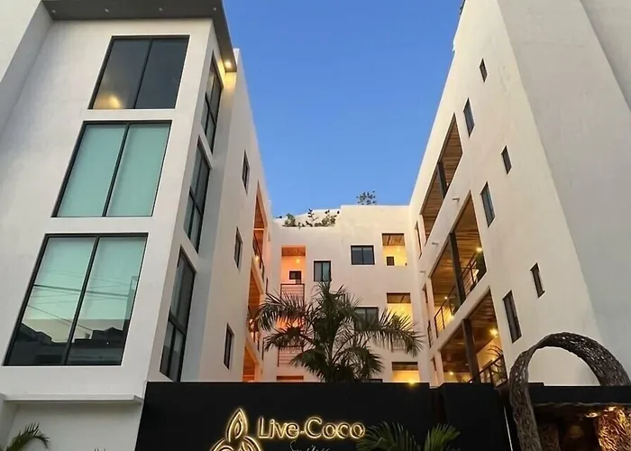Hotel Live Coco - Boutique & Rooftop 4*